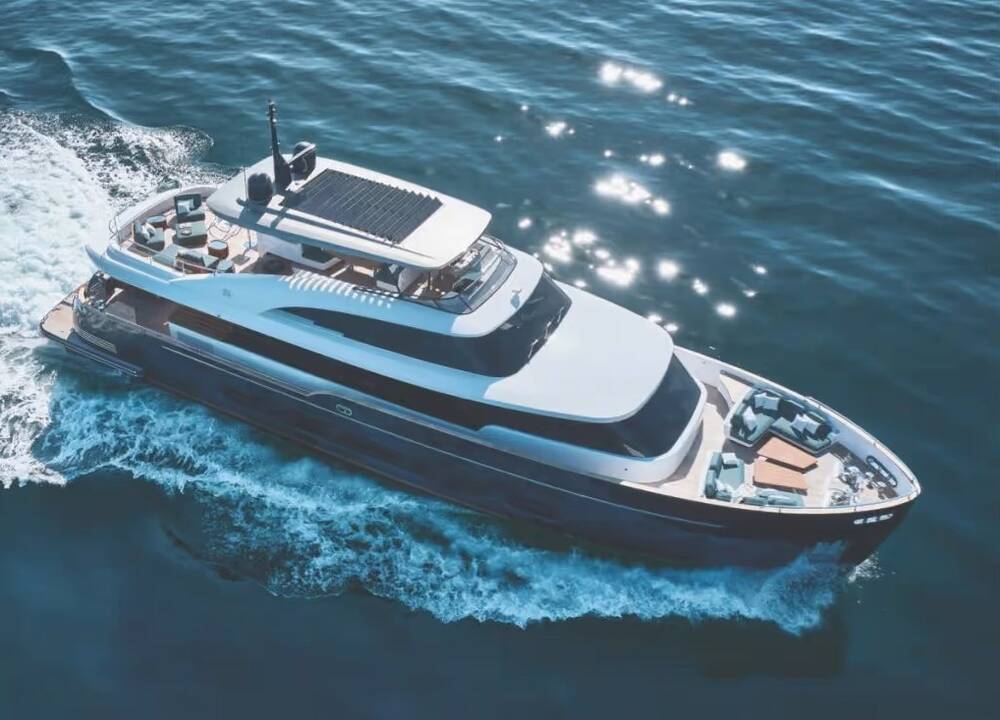 The Magellano 25M stars in ‘Open your eyes’