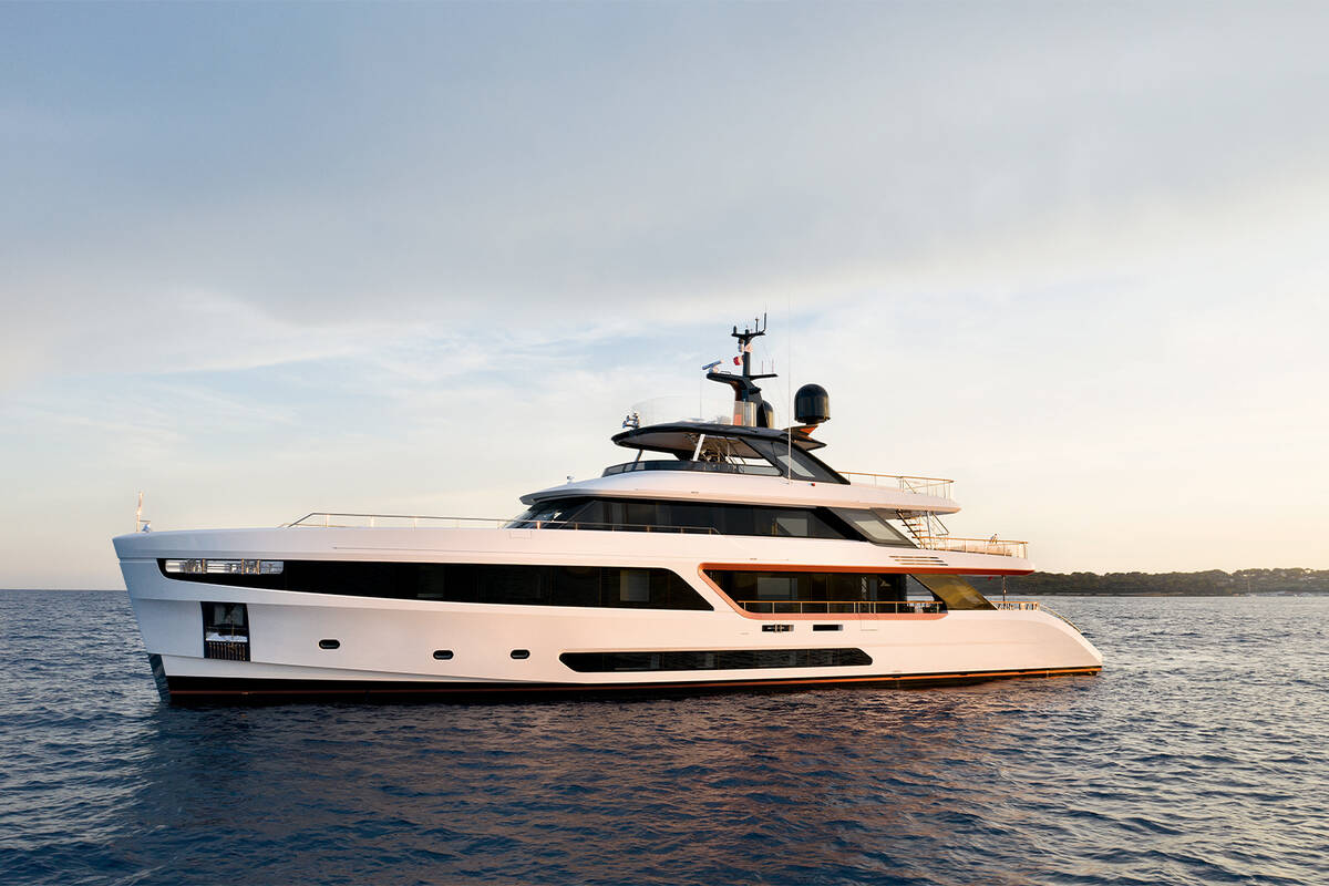 Exterior Benetti Motopanfilo 37M