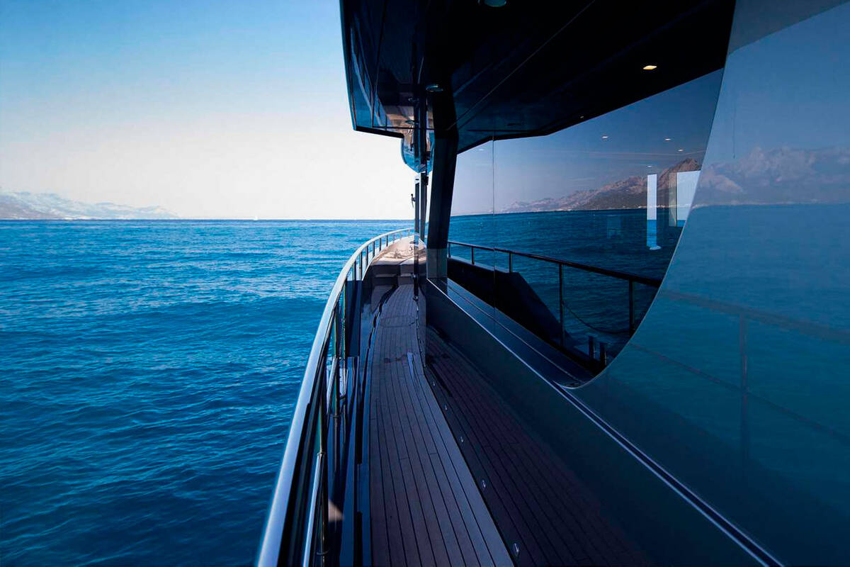 Bering B70