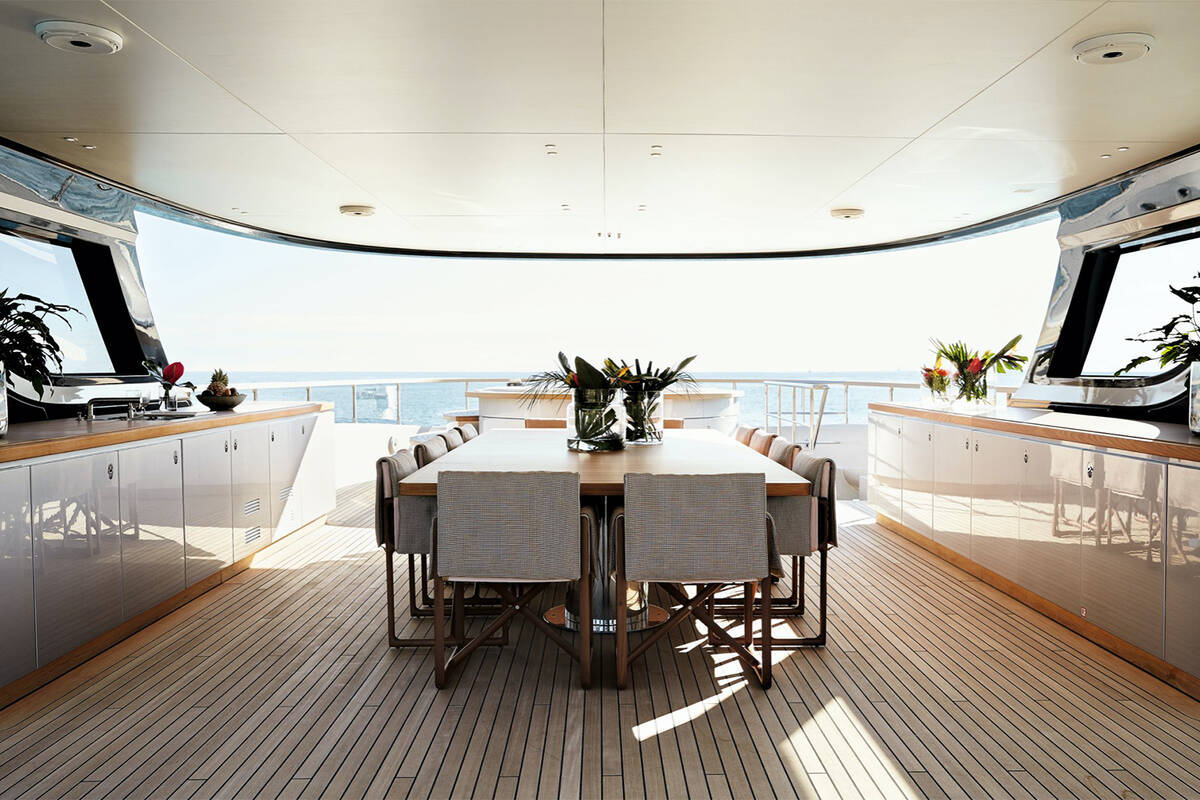 Dining area on sundeck