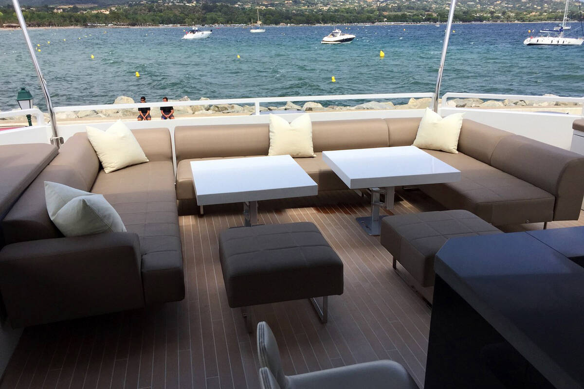 The cockpit on the main deck