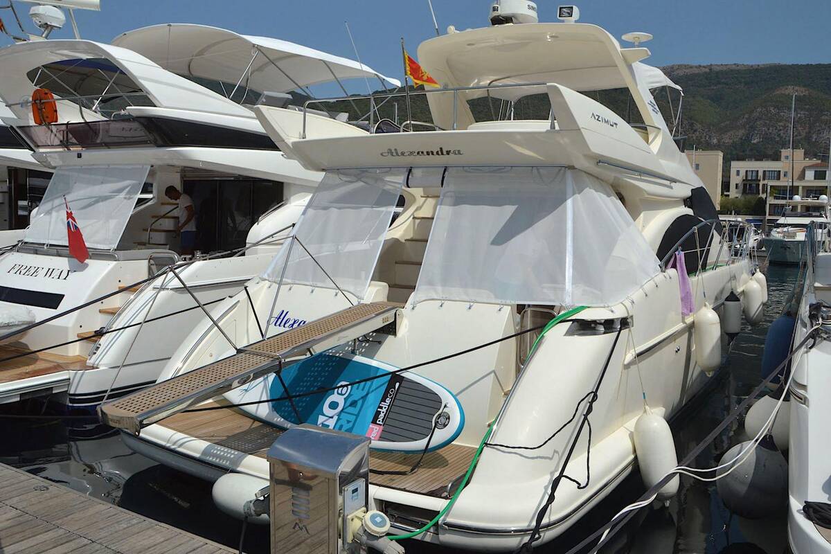 Экстерьер Azimut 55