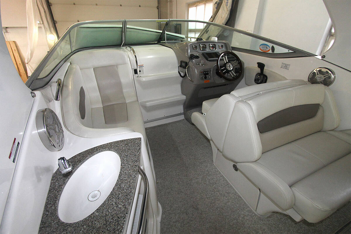 Chapparal 270 2012