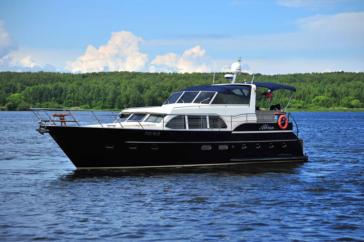 Exterior Dynamic 1600 - 2006