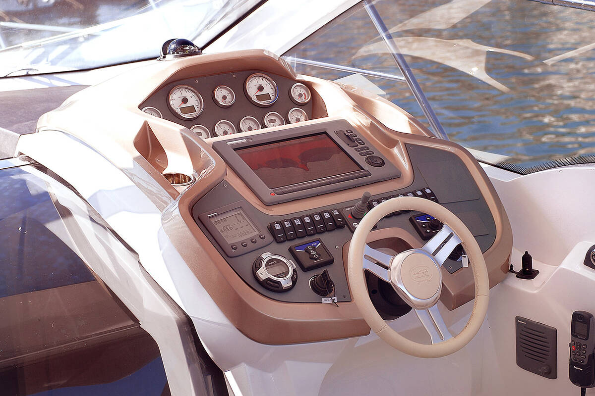 Control station (photo from manufacturer)