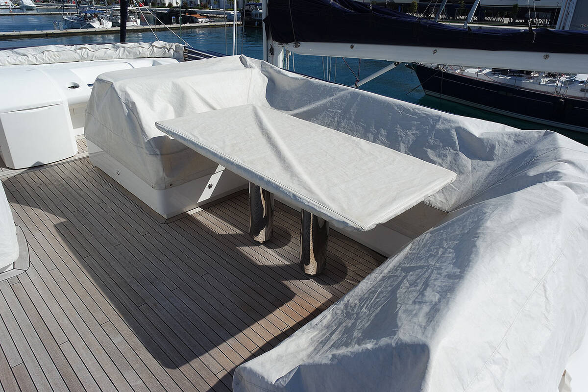 Flybridge