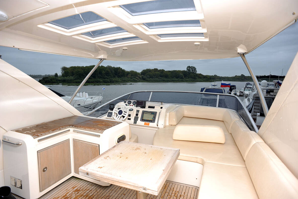 Flybridge