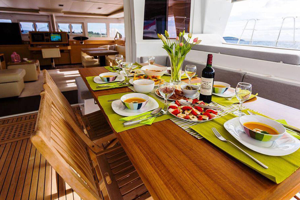 Dinning area in saloon