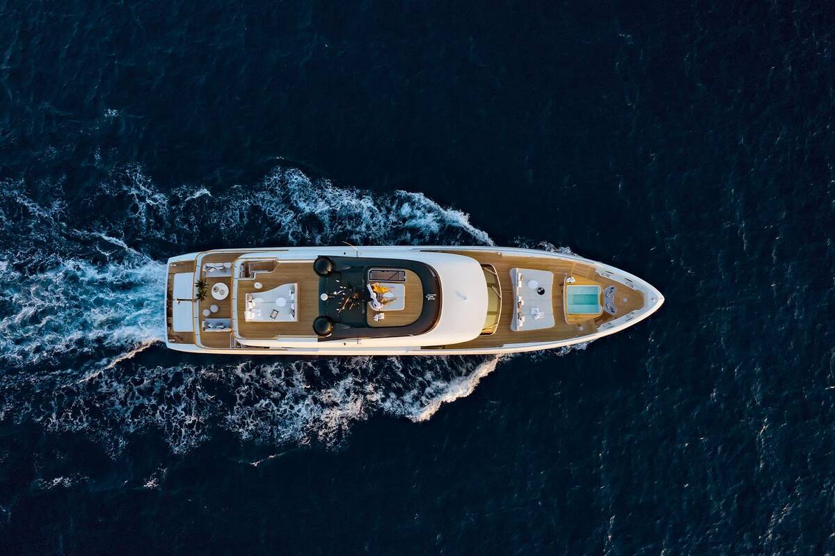 Exterior Benetti Motopanfilo 37M