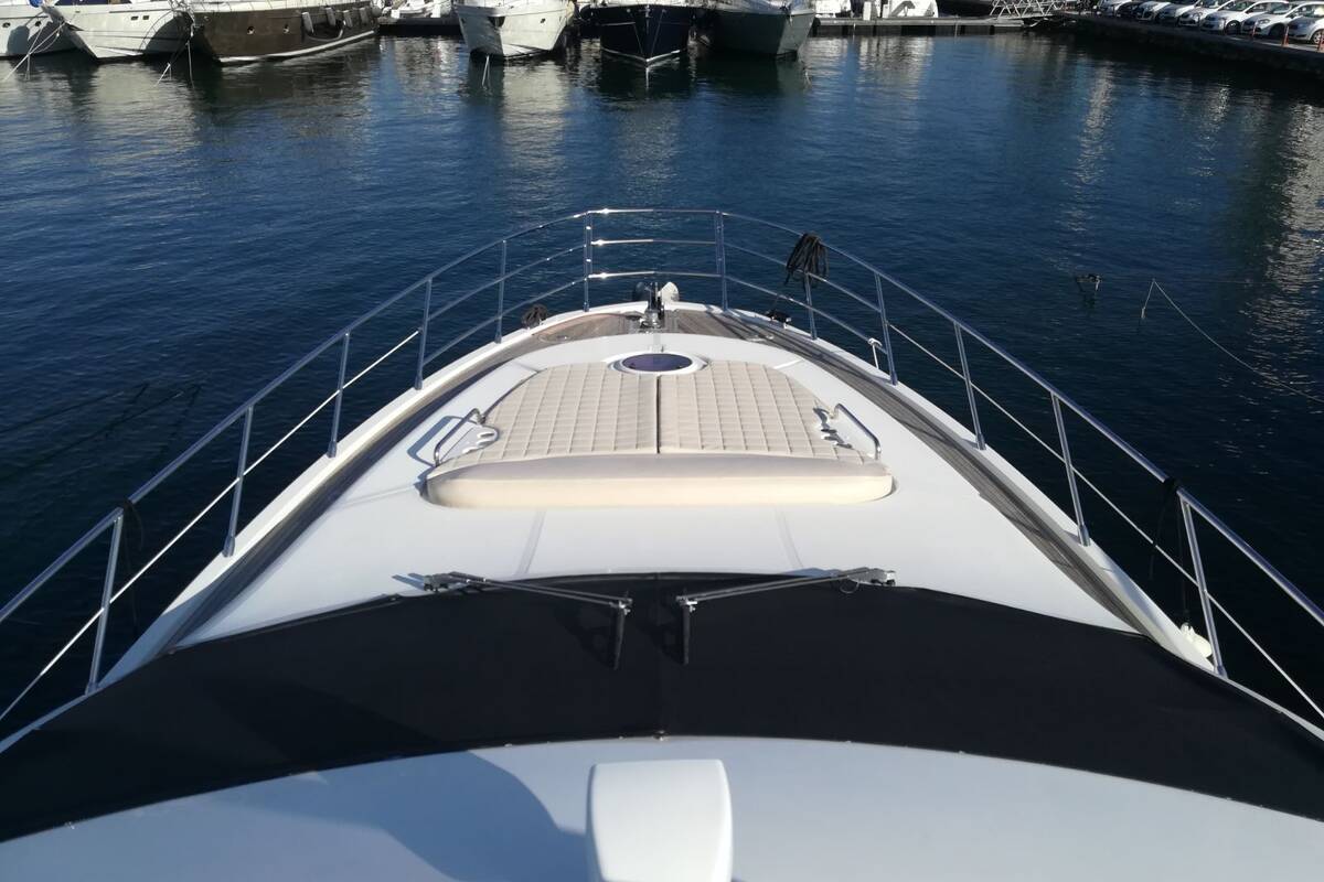 Экстерьер Azimut 64