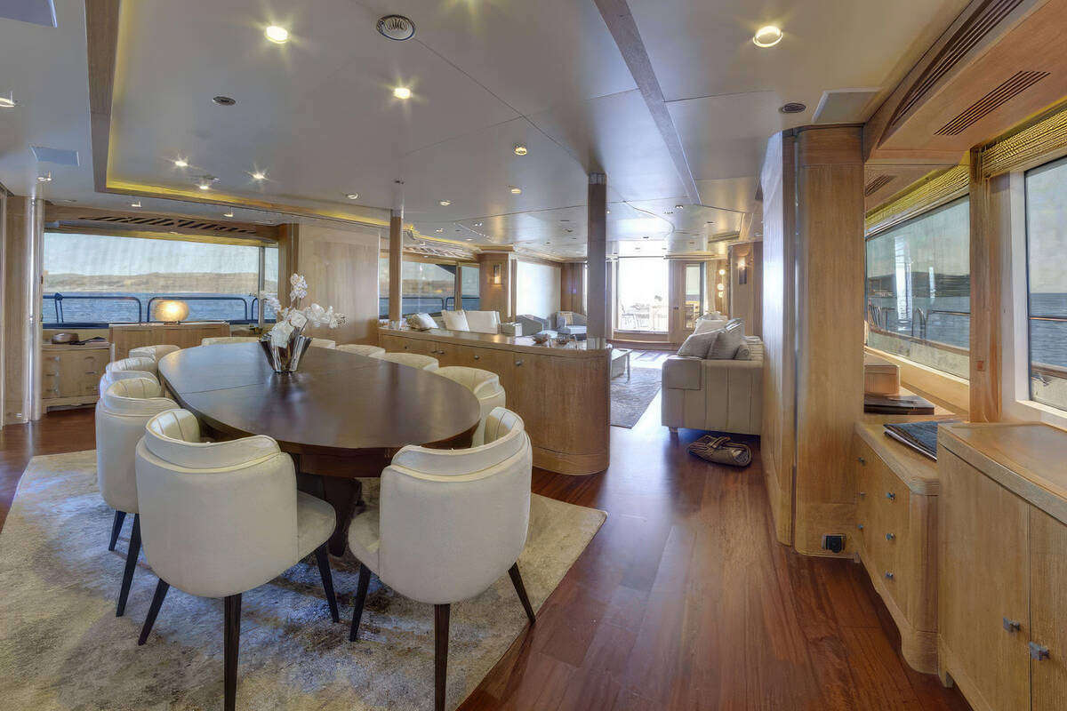 Main deck salon