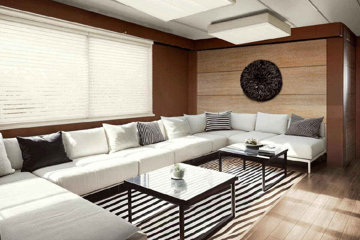 Upper deck salon