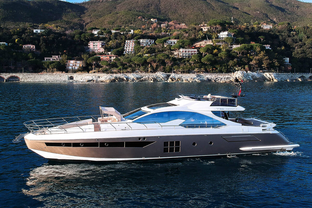 Exterior Azimut 77S "SOPHIE"