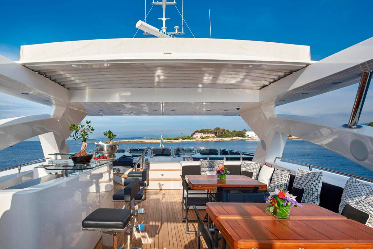 Flybridge
