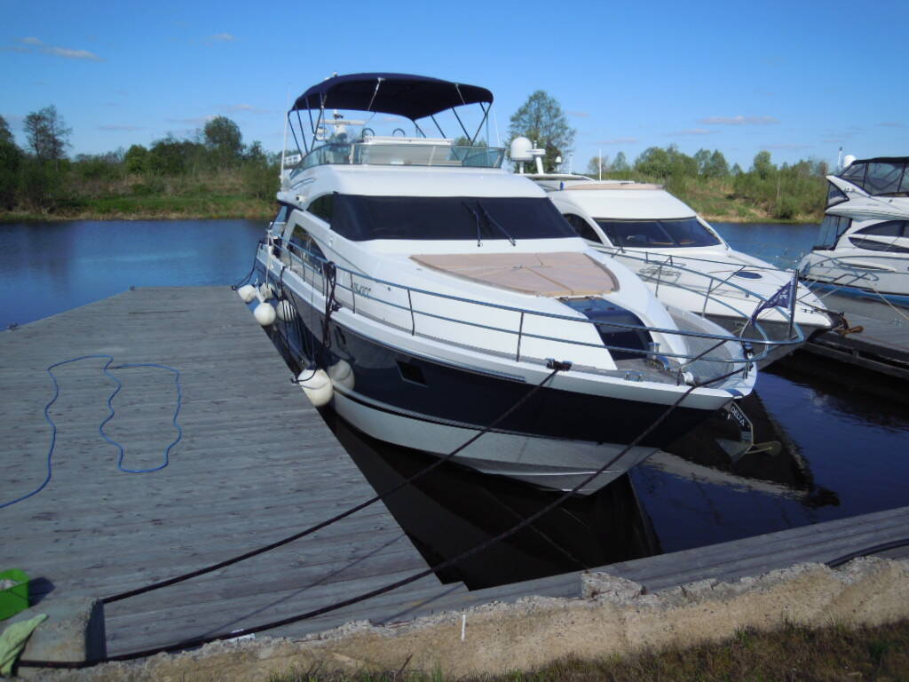 Exterior Fairline Squadron 58 2011