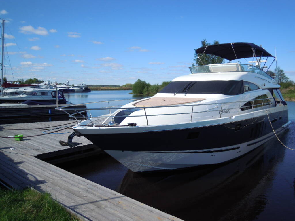 Exterior Fairline Squadron 58 2011