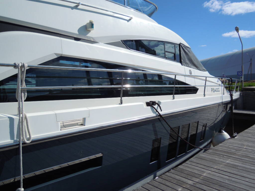 Exterior Fairline Squadron 58 2011