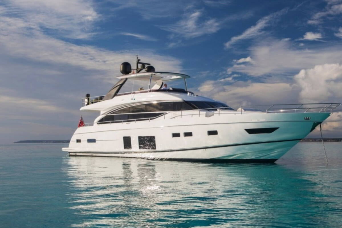 Exterior M/Y LA VIE