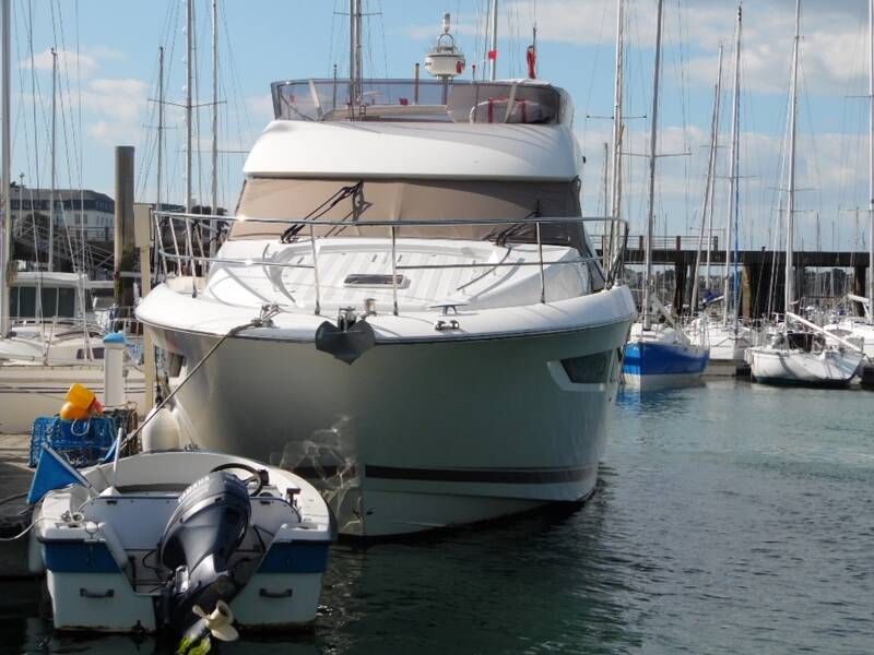 The Prestige 500 Exterior - 2012