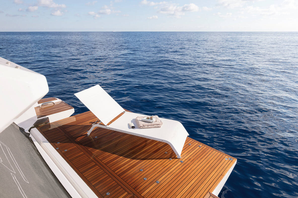 Swimming platform 