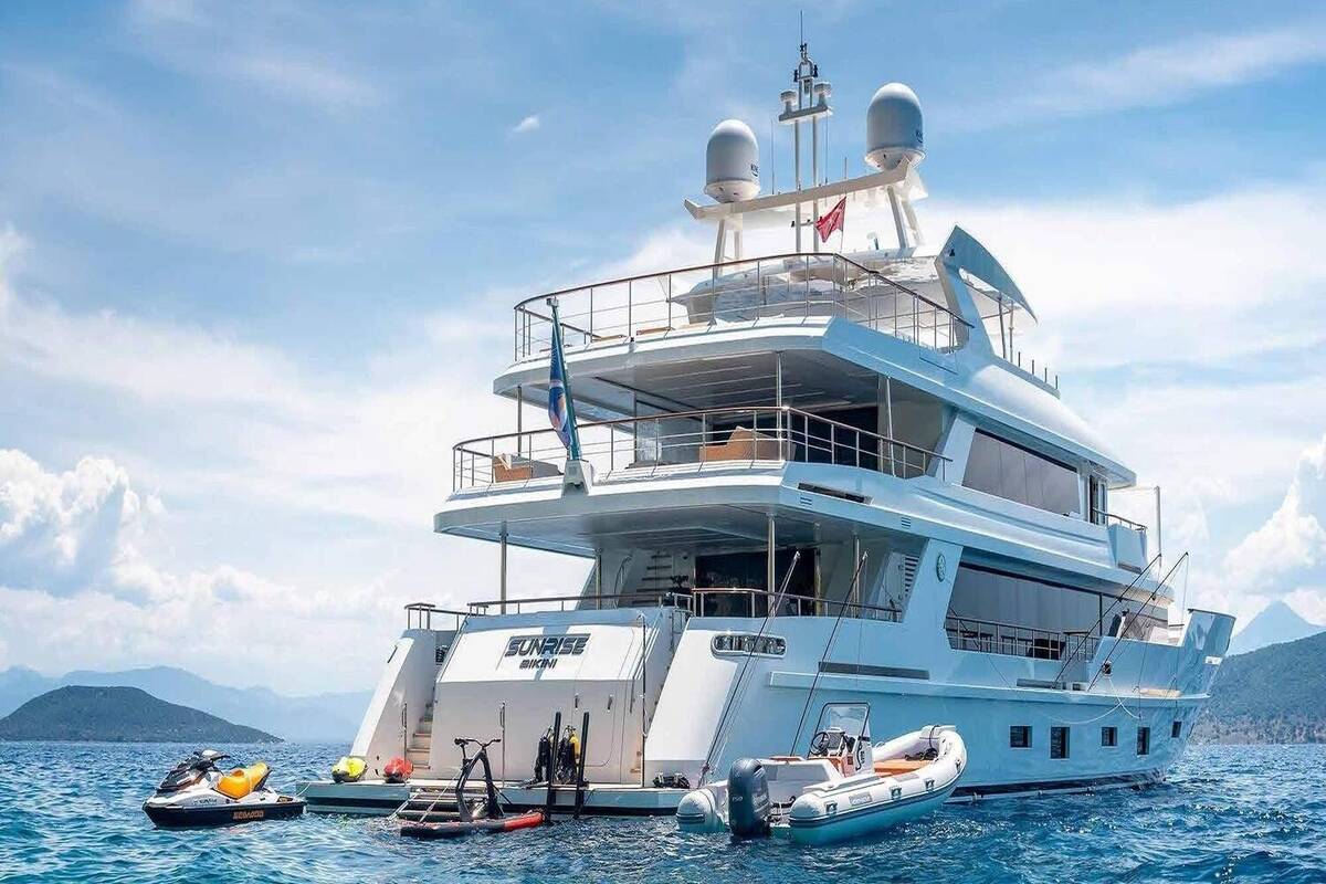 Exterior Yildiz 43m M/Y Sunrise 2020