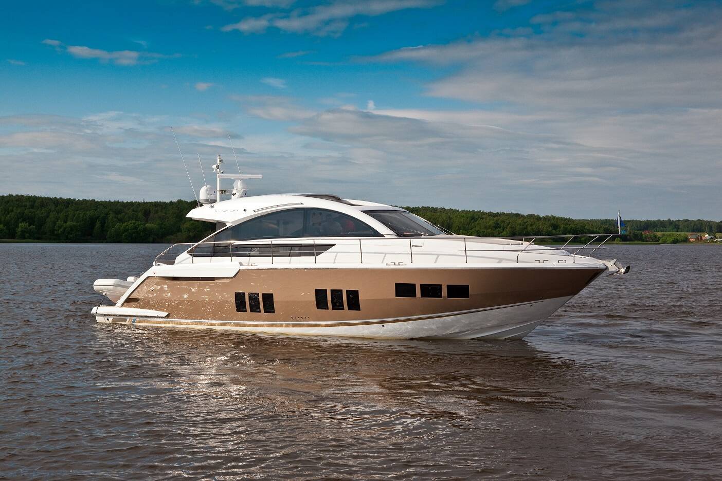 Riva 68 Ego