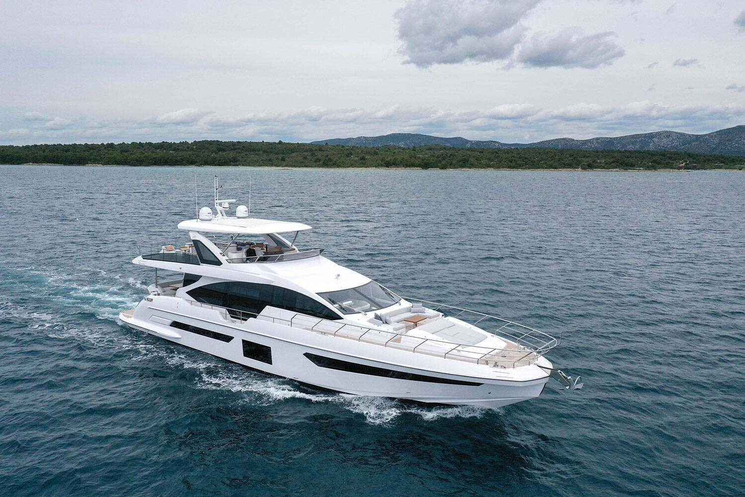 Azimut Grande 25 METRI | M/Y VIVA