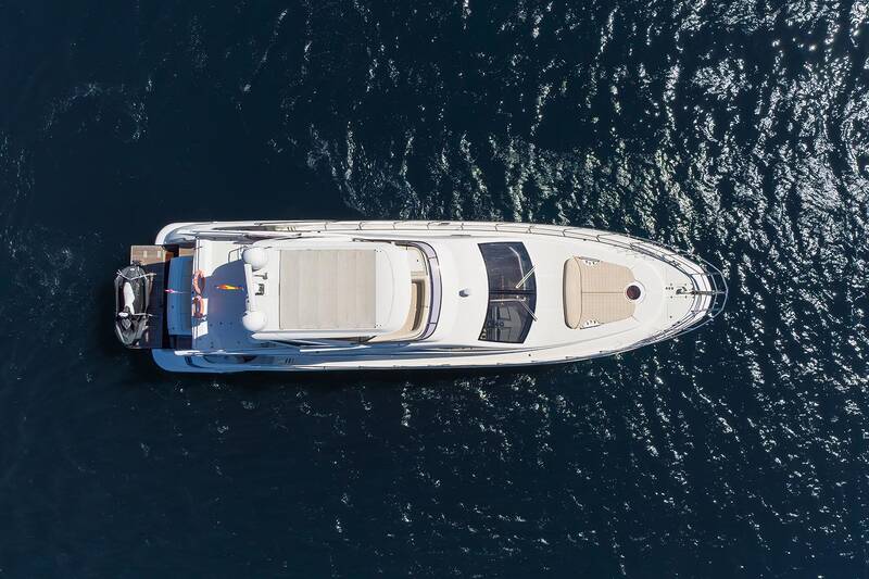 Exterior M/Y ELENA I