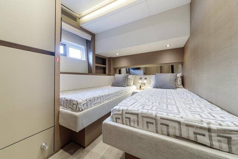 Guest cabin