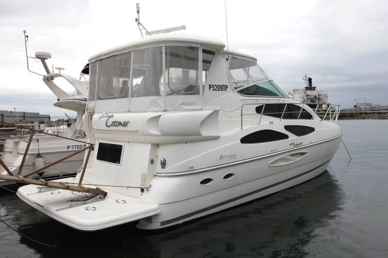 Cruisers 455 Express - 2006 