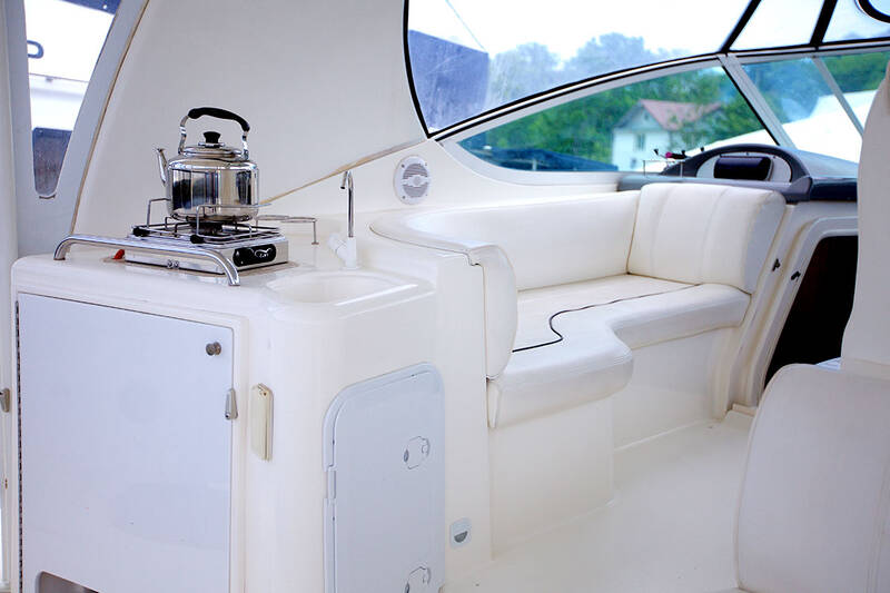 Cruisers 455 Express - 2006