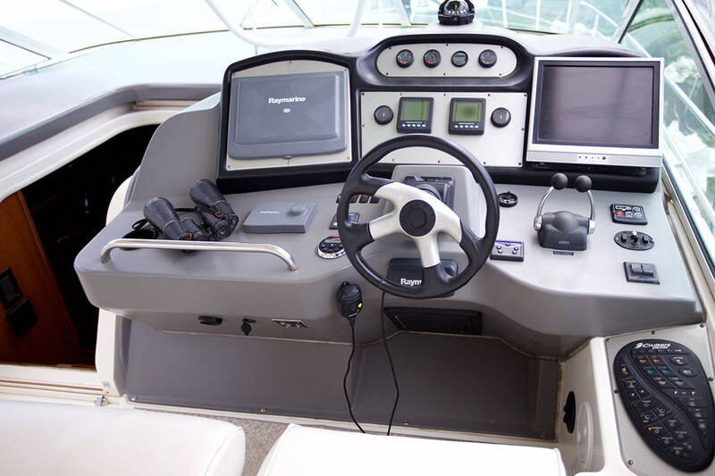 Cruisers 455 Express - 2006