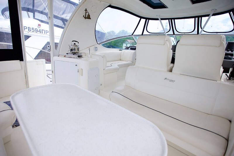 Cruisers 455 Express - 2006