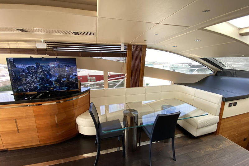 Dinette in salon
