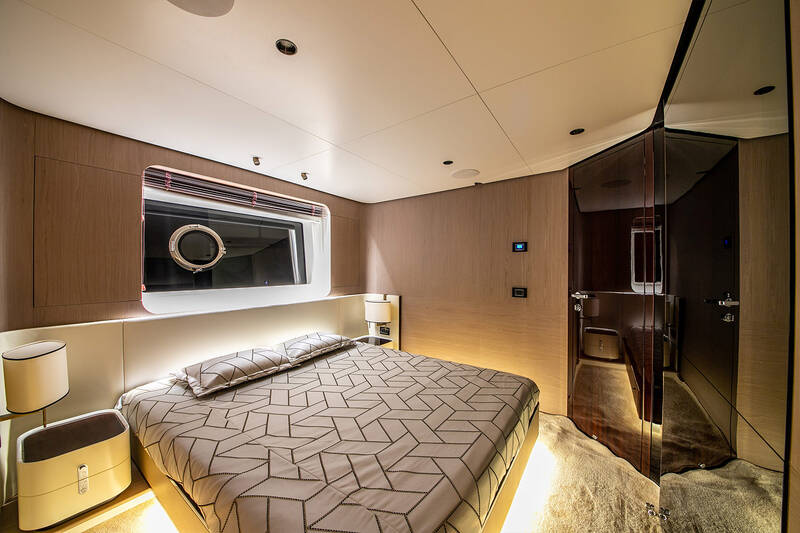 Port side VIP cabin on the lower deck
