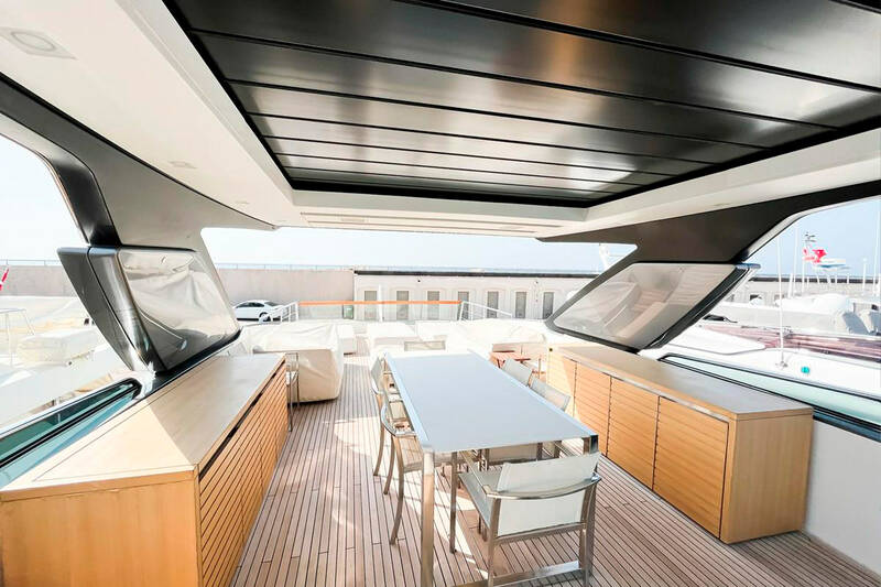 Flybridge