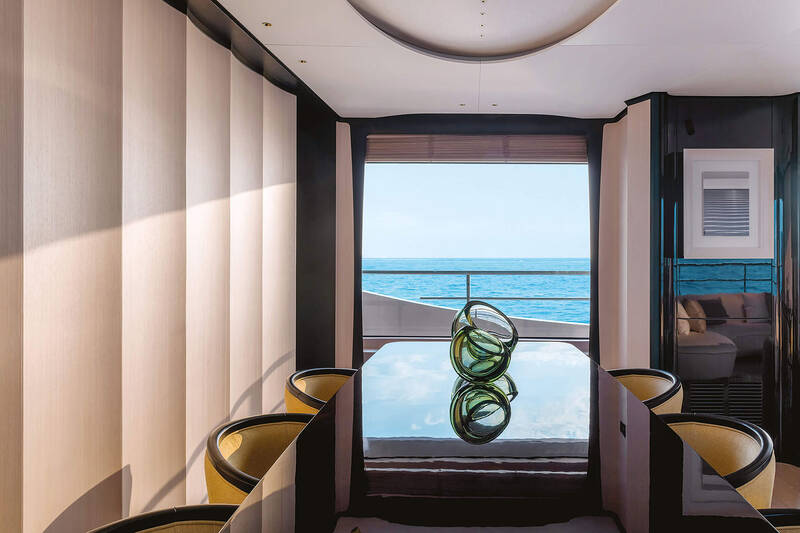 Dinette in the salon on the main deck