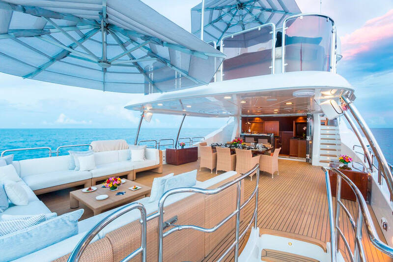 Upper deck 