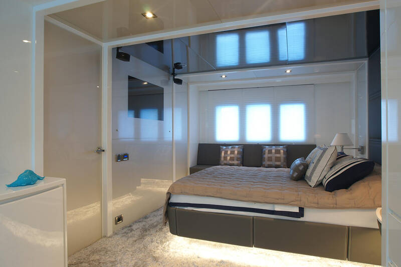 Guest cabin