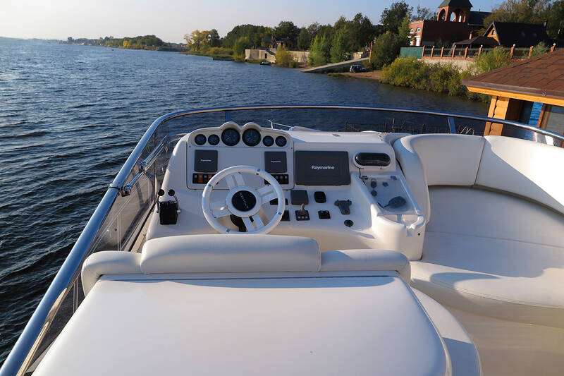 Flybridge