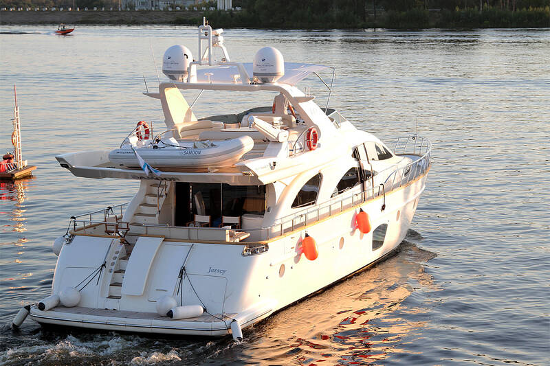 Exterior Azimut 80
