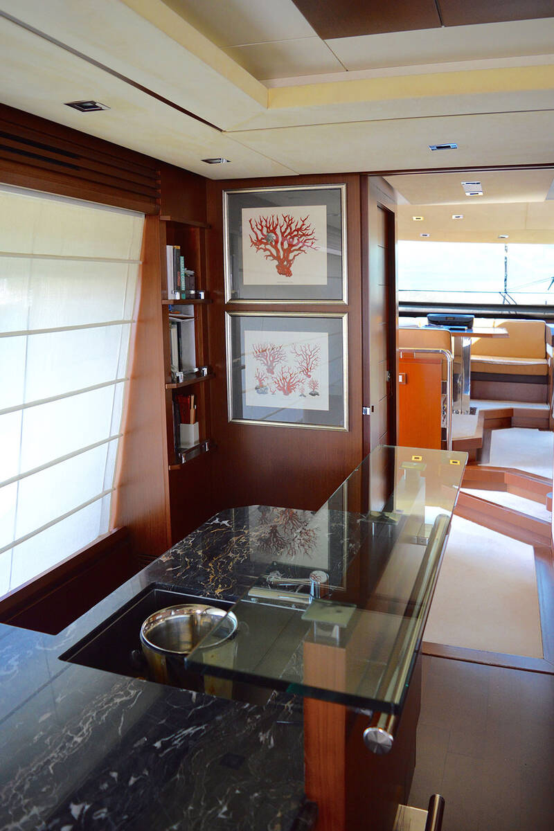 Azimut 95 M/Y JESTER - refit 2017