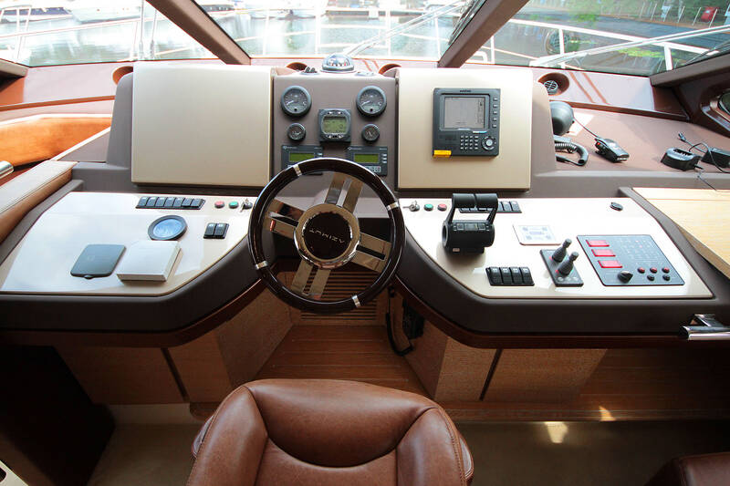 The main control post. The Interior Of The Azimut 58
