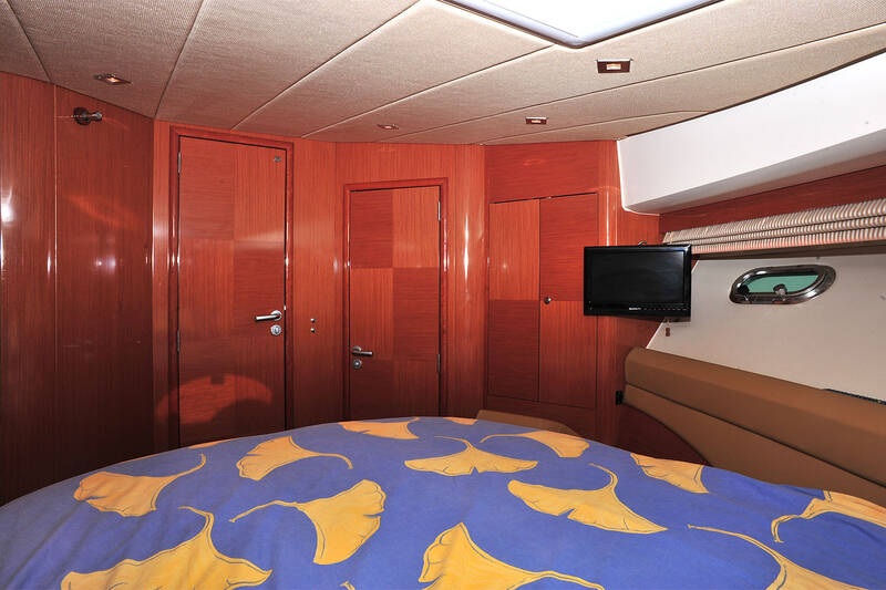 VIP cabin