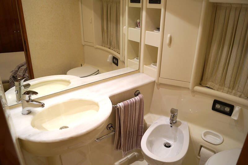 Ferretti 620 2003