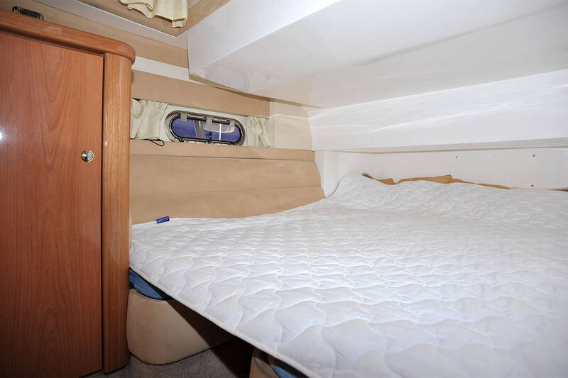 Guest cabin