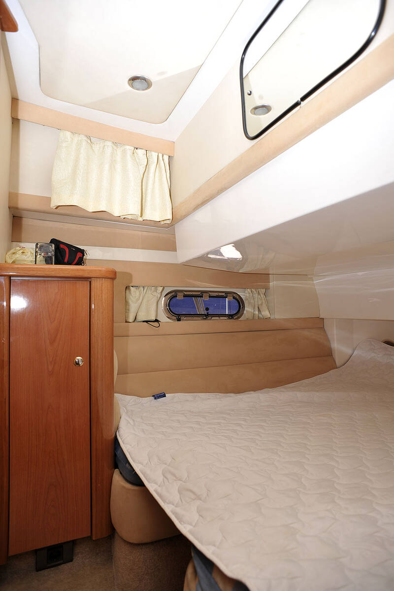 Guest cabin