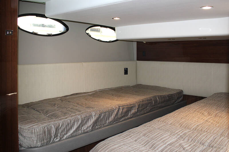 Guest cabin