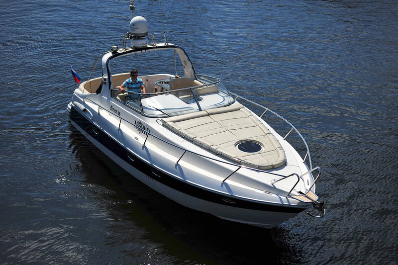 Exterior Nordic 38 Sport Cruiser