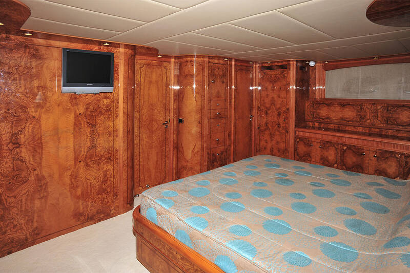 VIP cabin